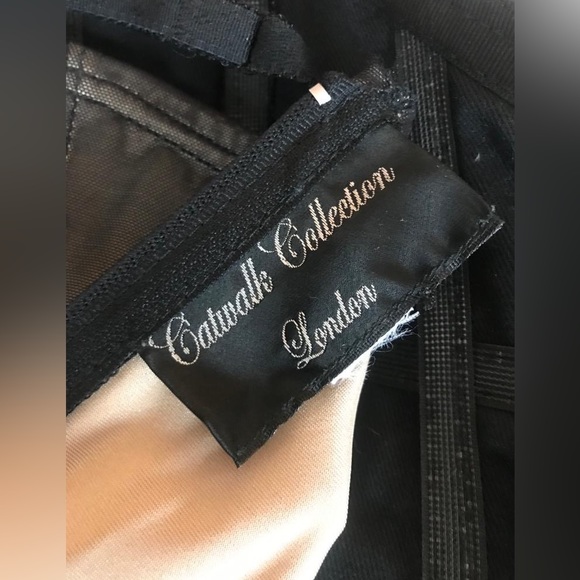 Catwalk Collection bustier/corset top in gunmetal and black w/crochet detailing - Picture 9 of 9